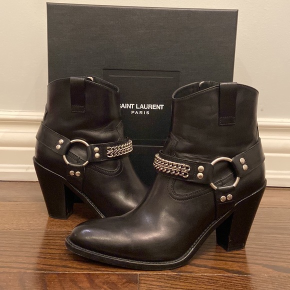 Saint Laurent Wyatt boots with chain - Picture 7 of 11